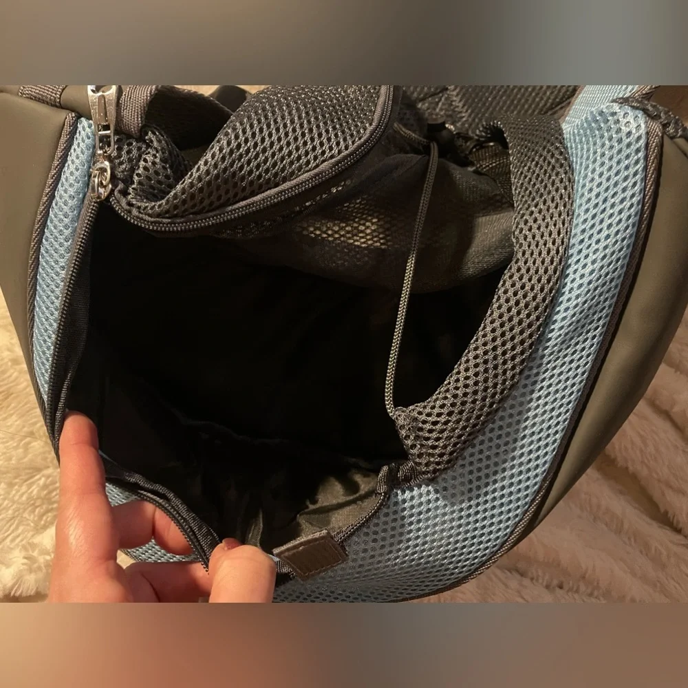 Dog Sling Carrier Breathable Mesh Travel Safe for Small Dogs Purse NEW!
